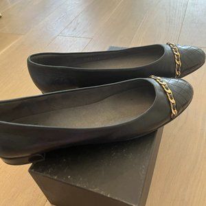 Stuart Weitzman flats